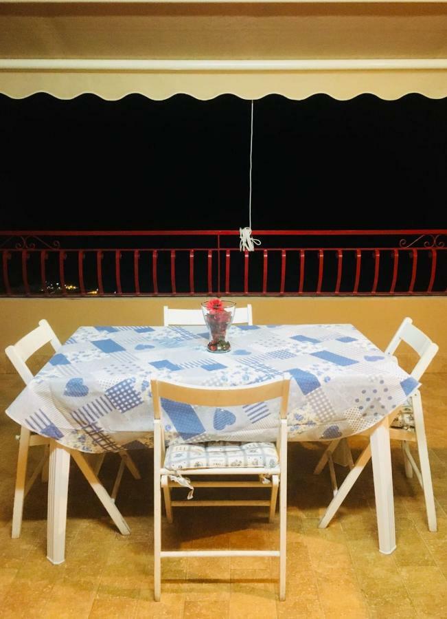 Apartamento La casa del sole sorgente Letojanni Exterior foto